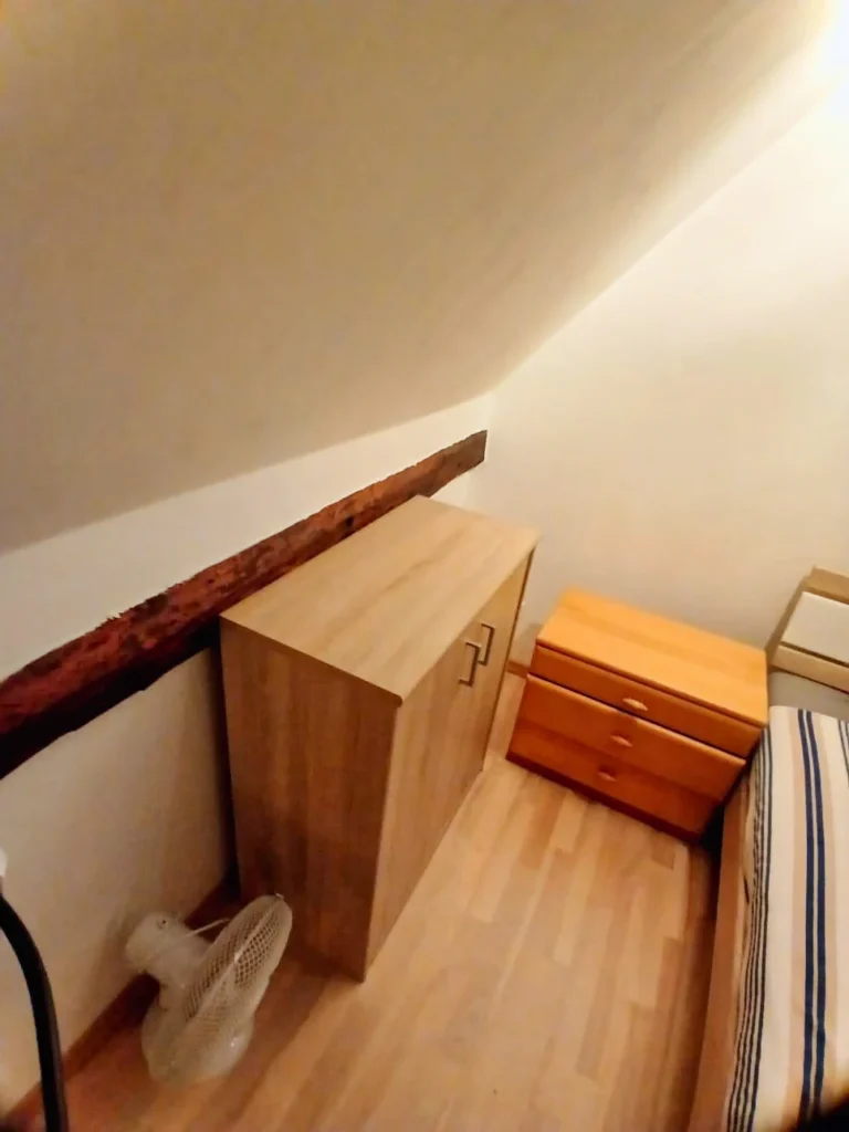 11_01_05_Schlafzimmer_01